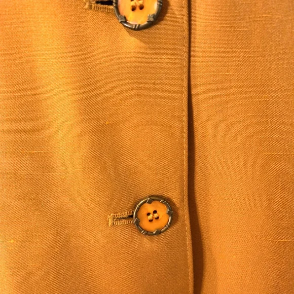 Harve Bernard Gold Skort Woman’s Business Suit, Size 12 Petite - Picture 10 of 11